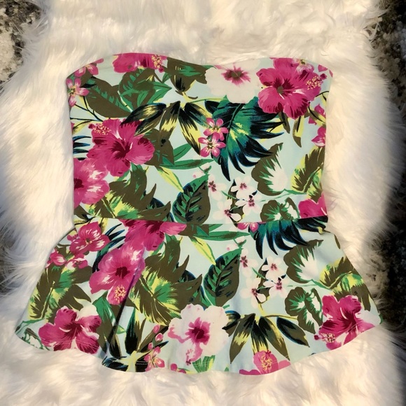 Express Strapless Peplum Top Small - Picture 1 of 5
